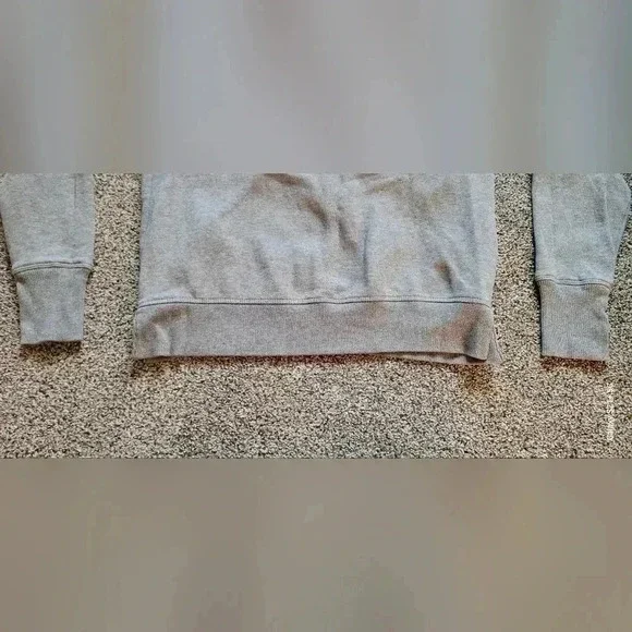 Tommy Hilfiger sport Gray Sweatshirt Pullover Crew Neck Long Sleeve Logo Sz sm - Picture 3 of 8